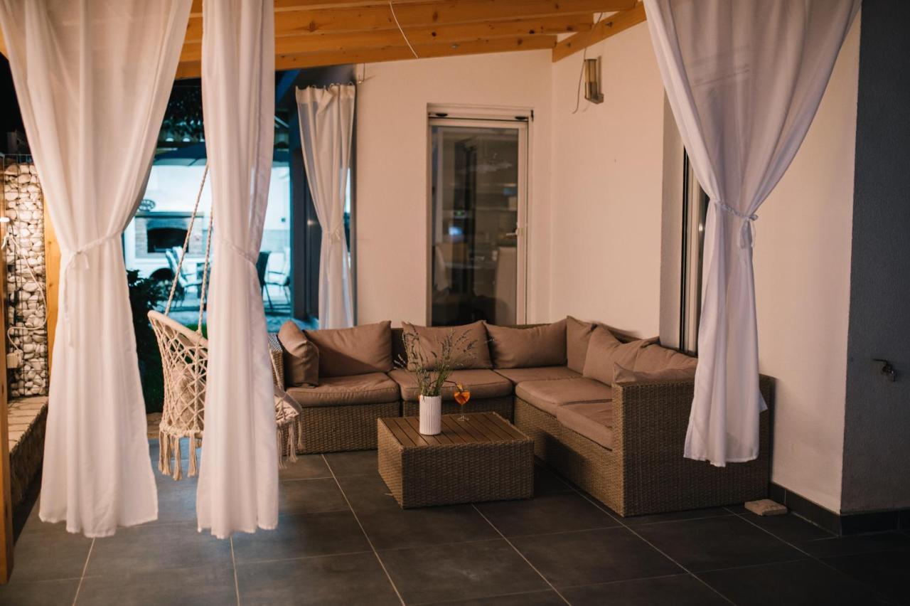 Ferienhaus Siroki Brijeg Luaran gambar